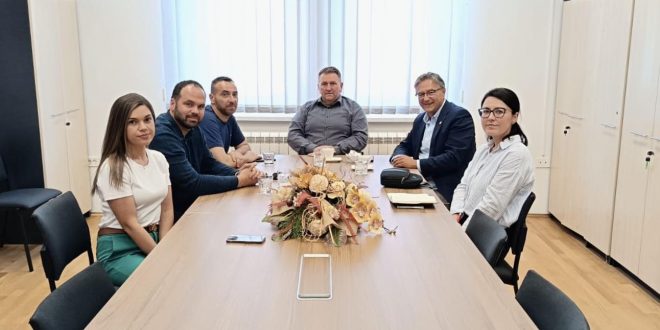 Darko Vuletić u radnom posjetu Općini Brinje