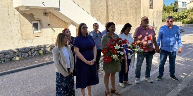 U Novalji obilježen Dan državnosti