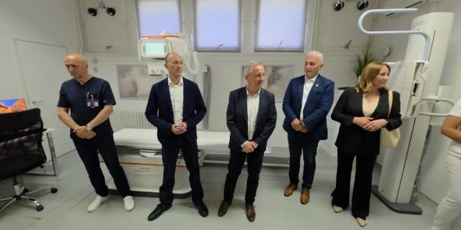 Otočac dobio suvremeni mamograf s tomosintezom vrijedan gotovo 200 tisuća eura – kvalitetnija i dostupnija dijagnostika za žene